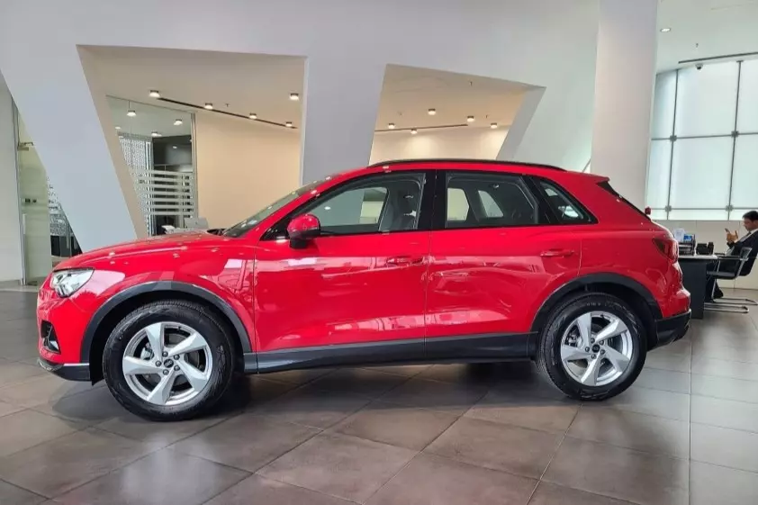 Ngoại thất xe Audi Q3 2024 1