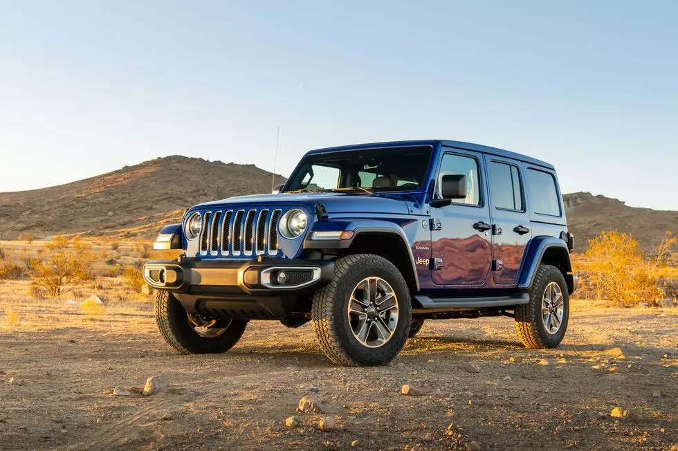Jeep Wrangler b&aacute;n k&egrave;m ưu đ&atilde;i khủng, người mua tiết kiệm hơn 800 triệu đồng 1