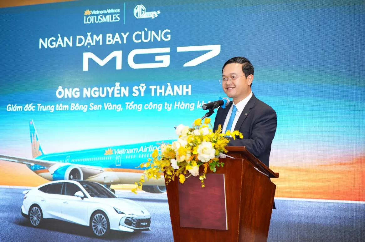 ông Nguyễn Sỹ Thành - Giám đốc Lotusmiles - Vietnam Airlines phát biểu tại sự kiện..