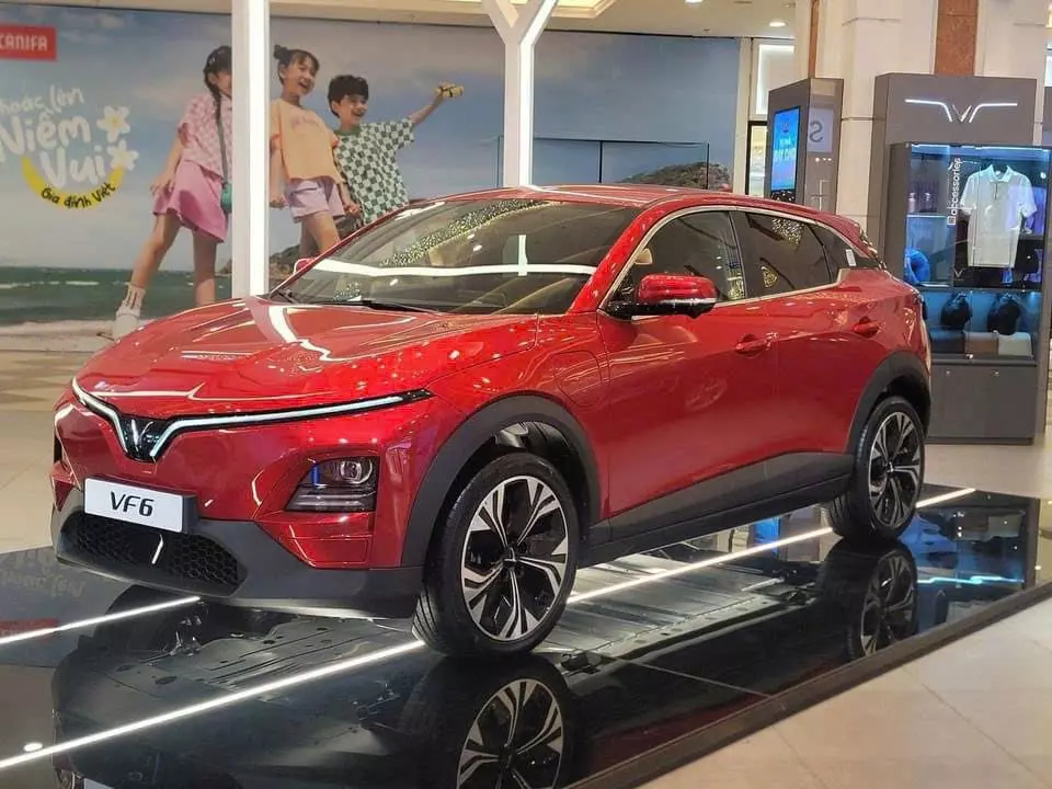 Phân khúc SUV cỡ B tháng 2/2025: VinFast VF 6 thay đổi cuộc chơi.