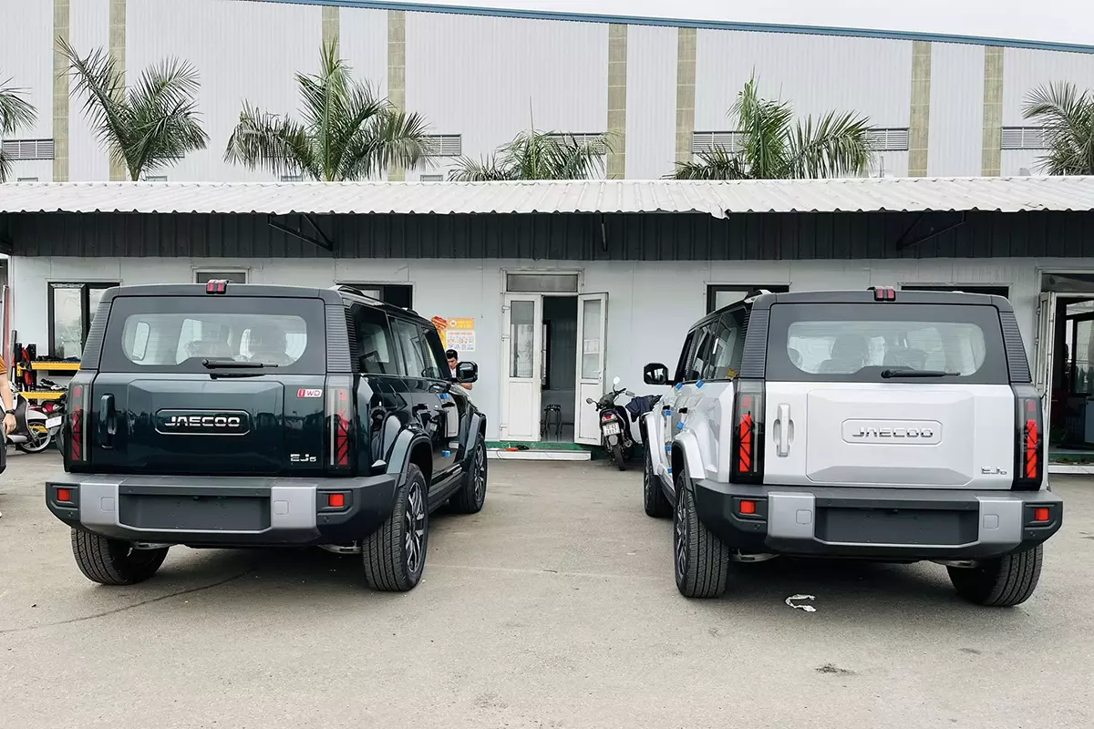 Jaecoo J6 sở hữu ngoại hình vuông vức giống Land Rover Defender 1