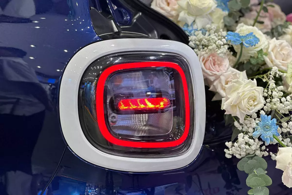 Hệ thống đèn chiếu sáng trên xe FAW Bestune Xiaoma 1