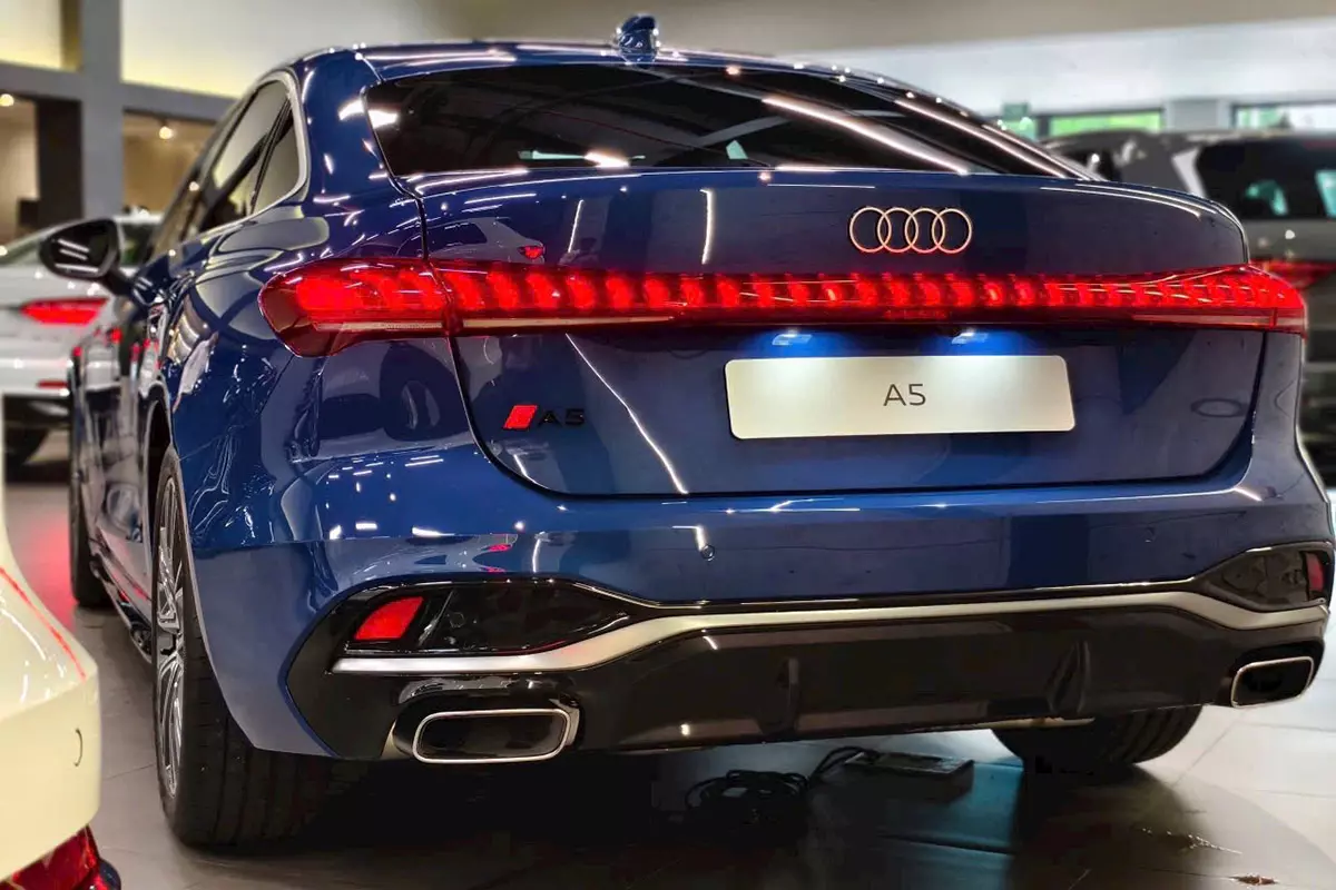 Audi A5 2025 giá 2,199 tỷ đồng 1