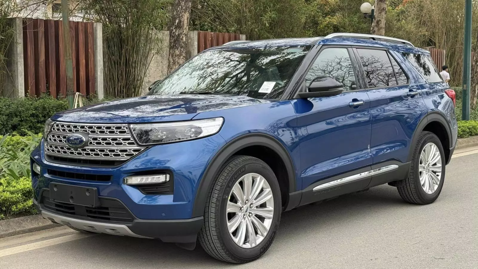 Ford Explorer âm thầm rút khỏi thị trường Việt Nam? 1