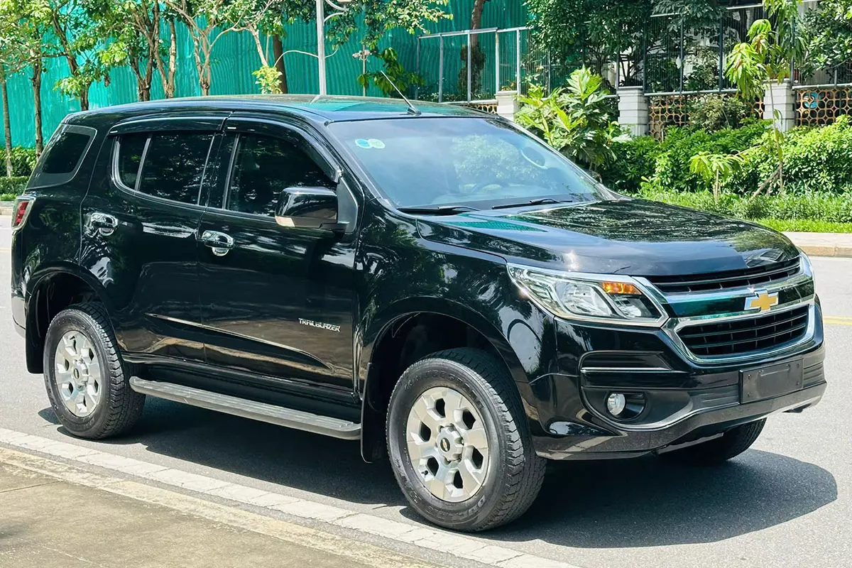 Chevrolet Trailblazer 2018 giá 550 triệu có đắt? 1