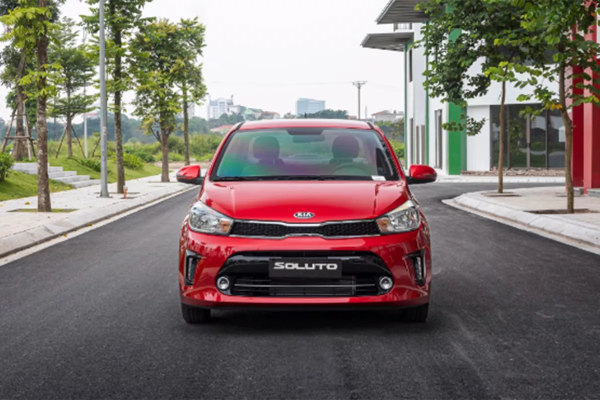 Kia Soluto MT giảm giá còn 376 triệu đồng 1