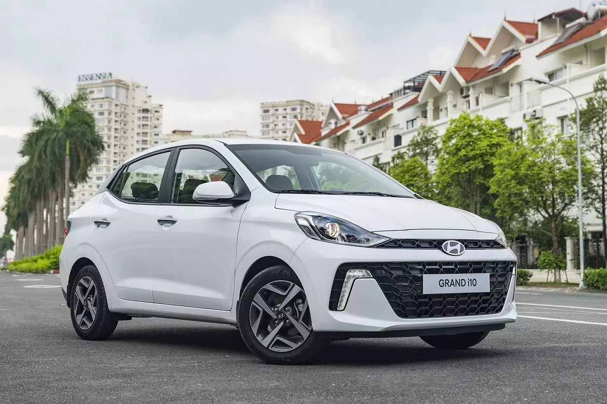 Hyundai Grand i10 .