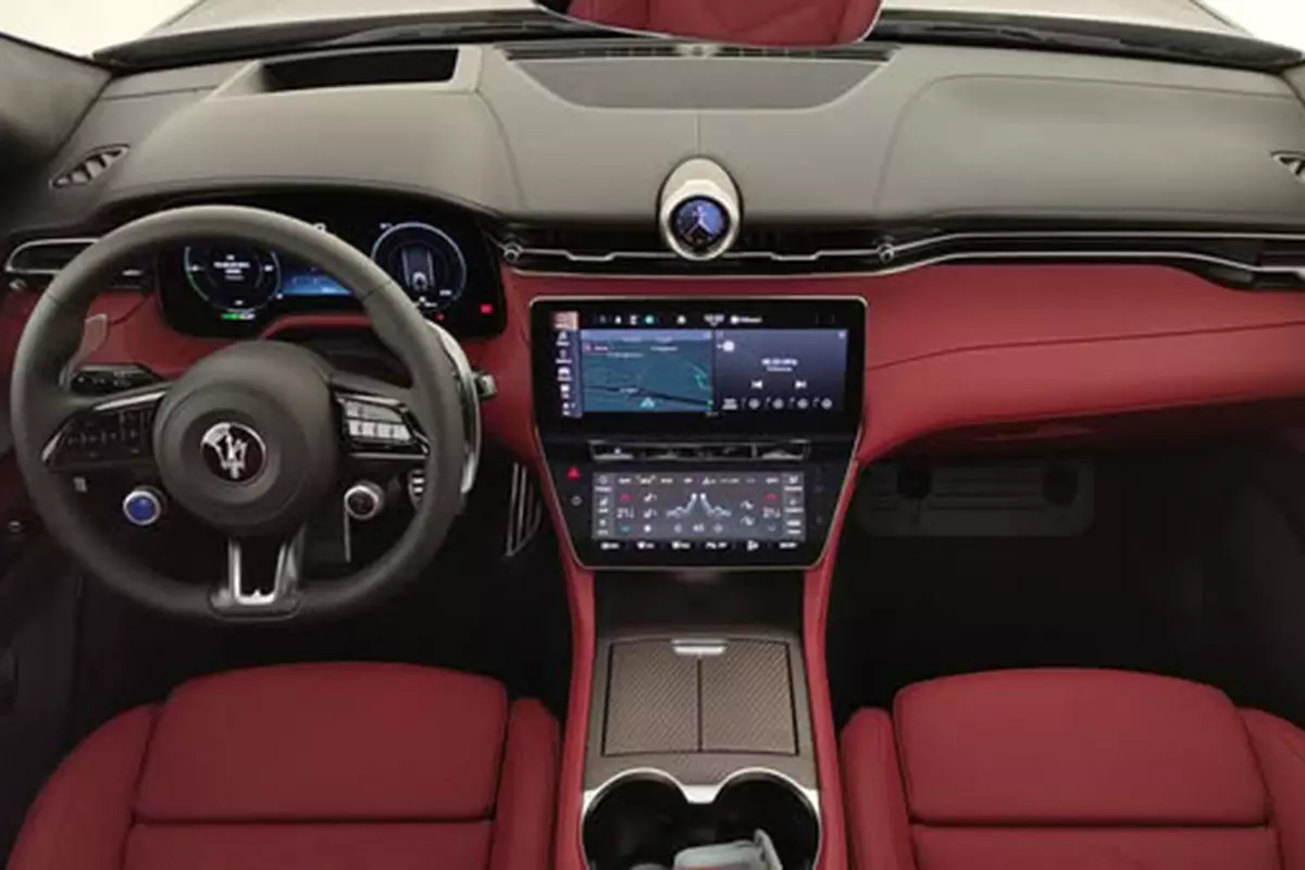 Nội thất Maserati Grecale Folgore sang trọng, hiện đại, thoát khỏi hoàn toàn quy ước của sự thực dụng 1
