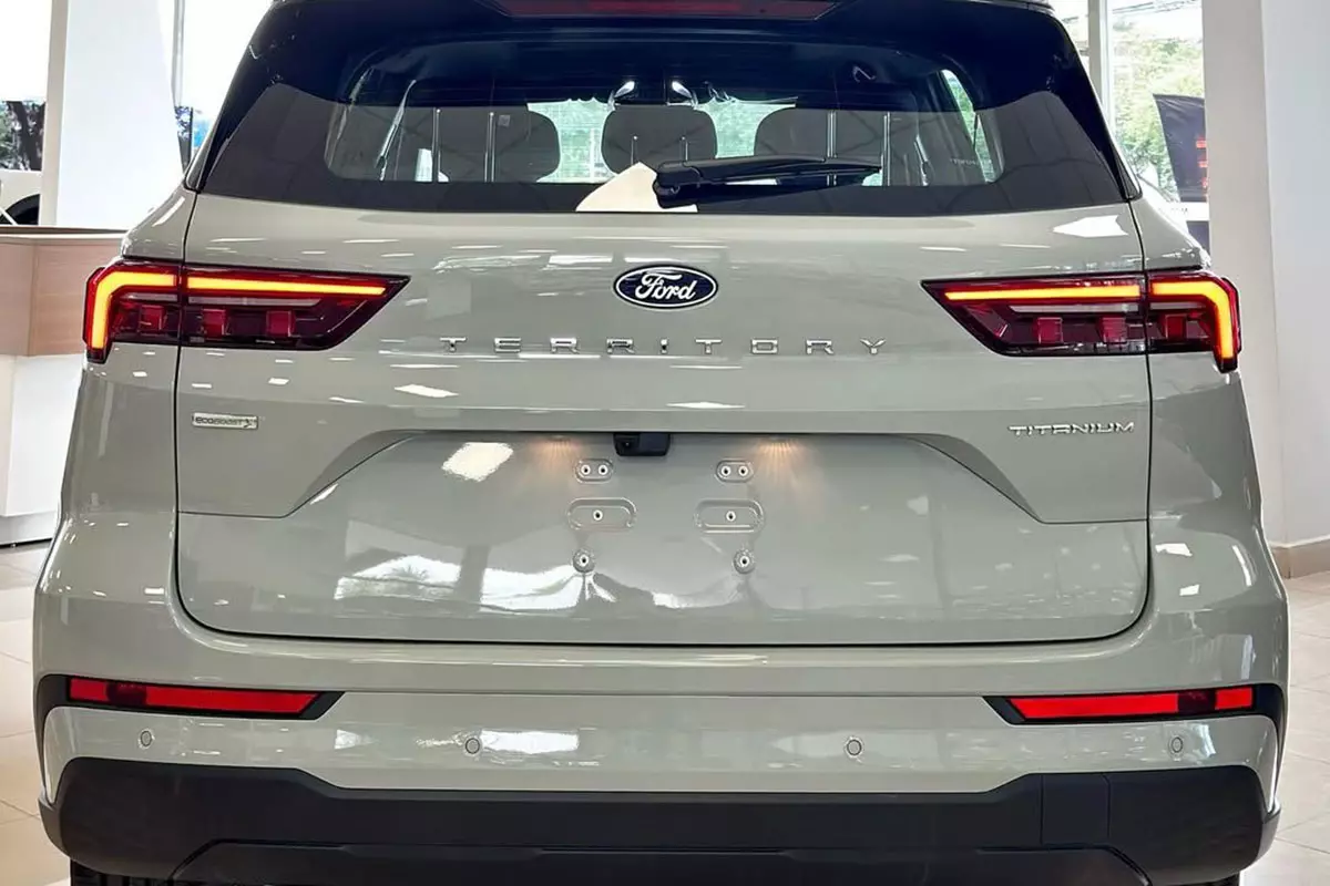 Đuôi xe Ford Territory 2025 1