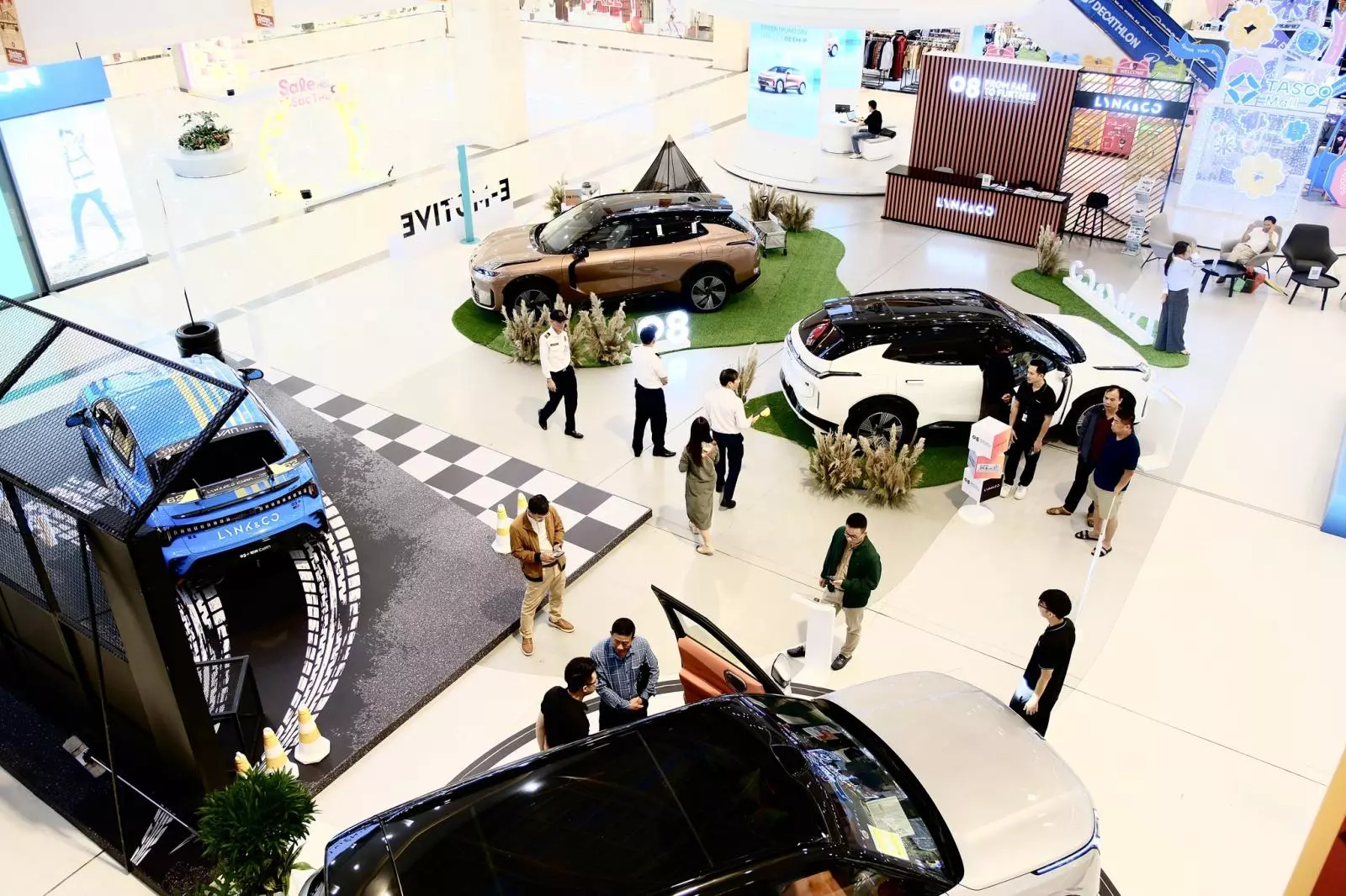 Doanh số thị trường ô tô Việt bứt phá trong tháng 10/2025 Doanh số thị trường ô tô Việt bứt phá trong tháng 10/2025.