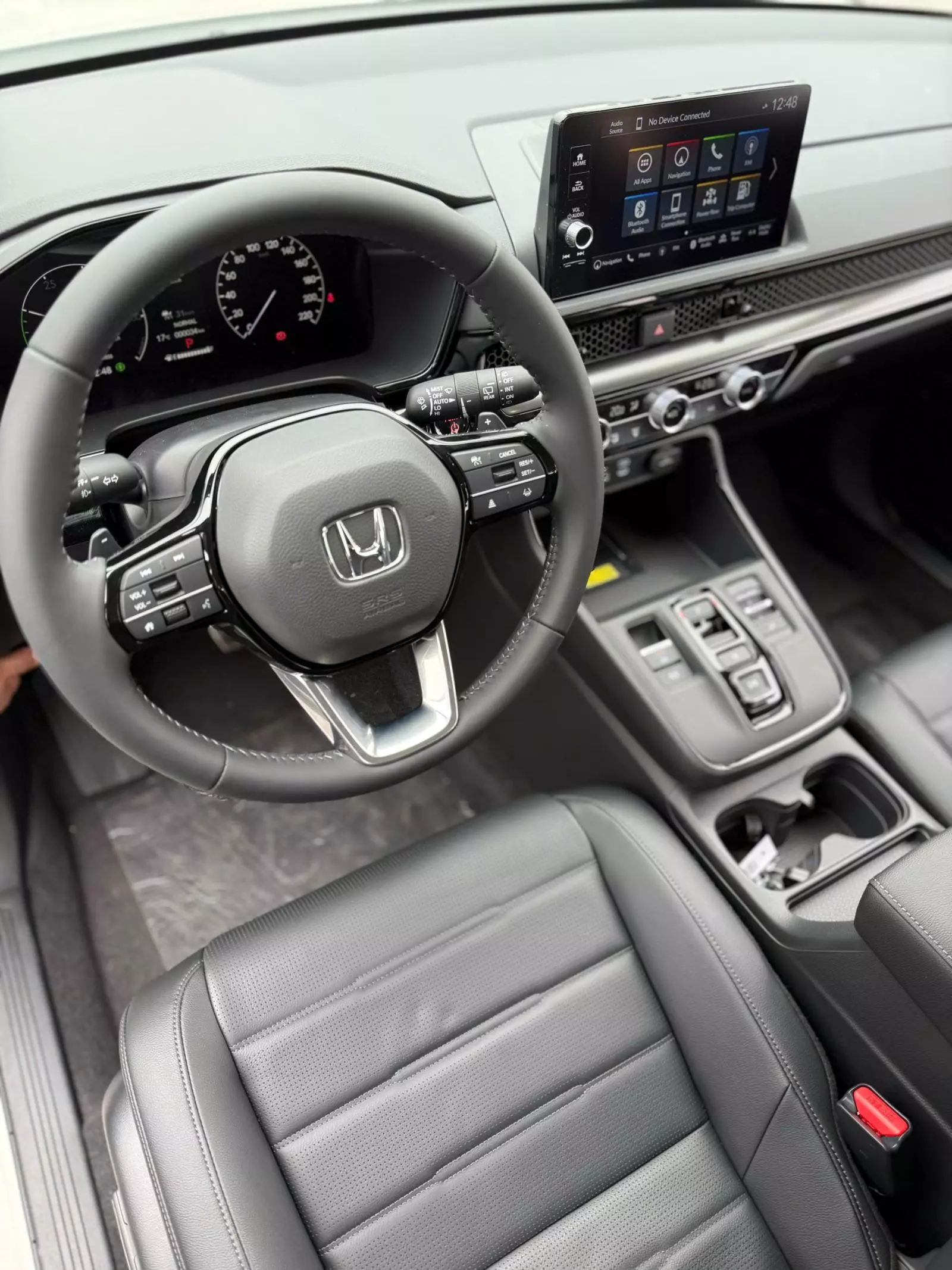 Honda CR-V Hybrid lắp r&aacute;p ch&iacute;nh thức ra mắt Việt Nam: Th&ecirc;m phi&ecirc;n bản, kỳ vọng mức gi&aacute; cạnh tranh - Ảnh 3.