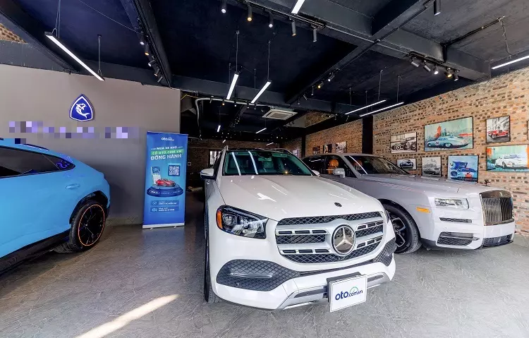 Thị trường xe sang cũ 2025: Khi c&aacute;nh cửa sở hữu ng&agrave;y c&agrave;ng mở rộng - Ảnh 1.