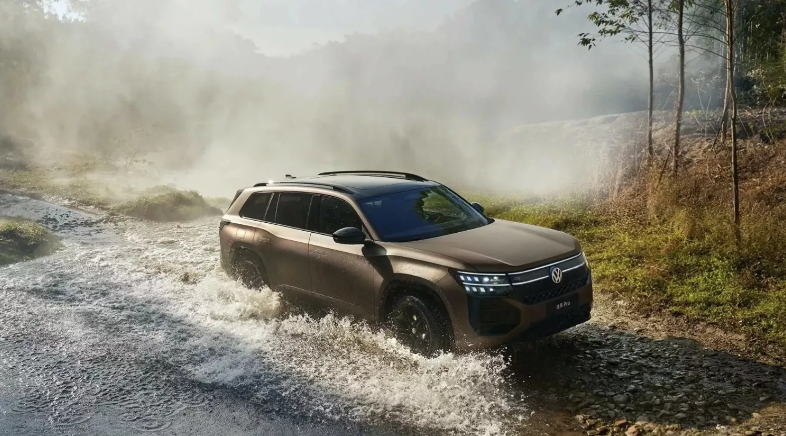 Volkswagen Teramont Pro mở b&aacute;n tại Việt Nam, gi&aacute; từ 2,799 tỷ đồng - Ảnh 6.