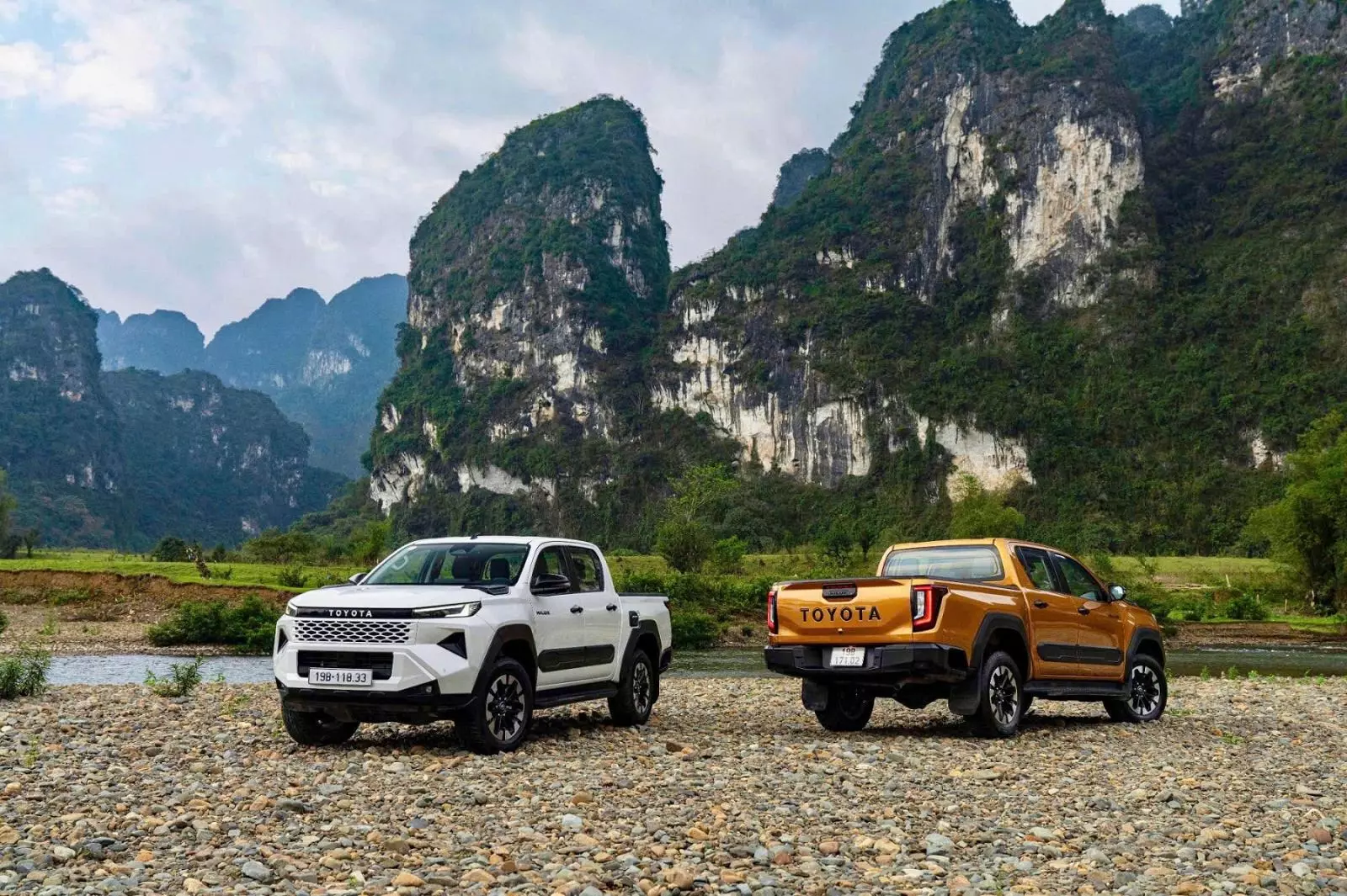 Doanh số Toyota Việt Nam th&aacute;ng 2/2026 tăng 25%, Hilux dẫn đầu cuộc chơi - Ảnh 1.