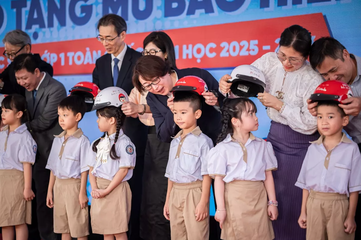 Cứ 24 gi&acirc;y c&oacute; một xe m&aacute;y Honda đến tay kh&aacute;ch h&agrave;ng Việt - Ảnh 6.