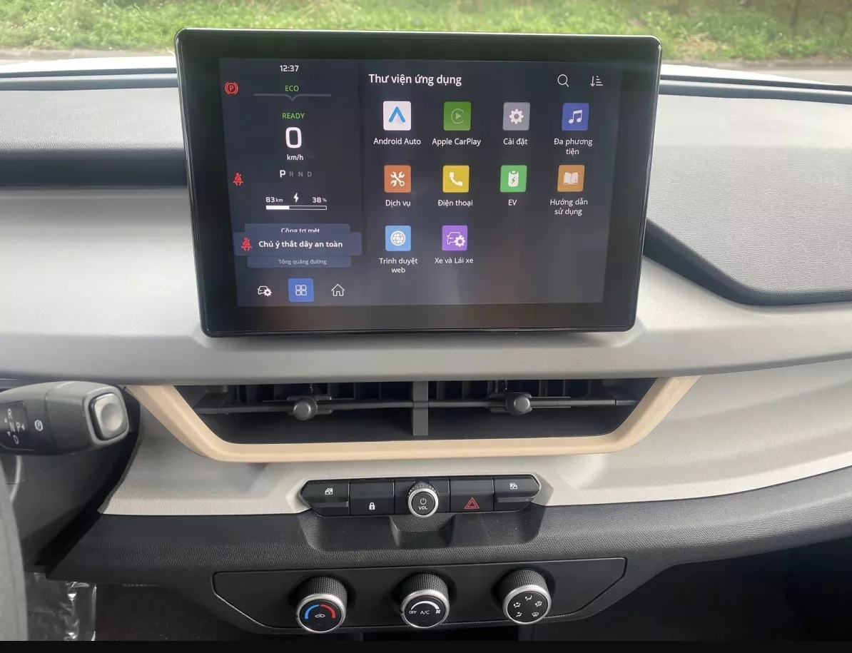 VinFast VF 3 n&acirc;ng cấp Apple CarPlay v&agrave; Android Auto với gi&aacute; từ 2,9 triệu đồng - Ảnh 1.