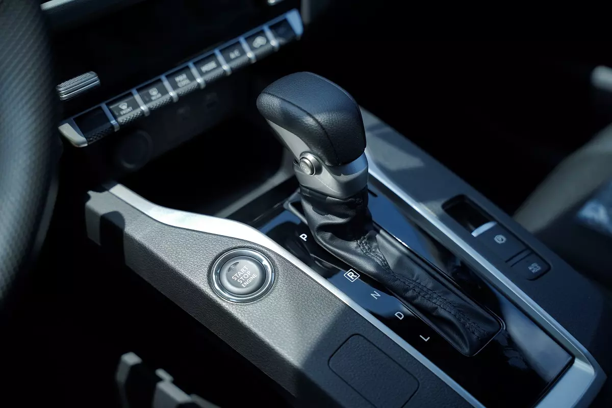 Mitsubishi Xforce n&acirc;ng cấp ra mắt Việt Nam, 3 phi&ecirc;n bản, gi&aacute; b&aacute;n từ 605 triệu đồng - Ảnh 10.