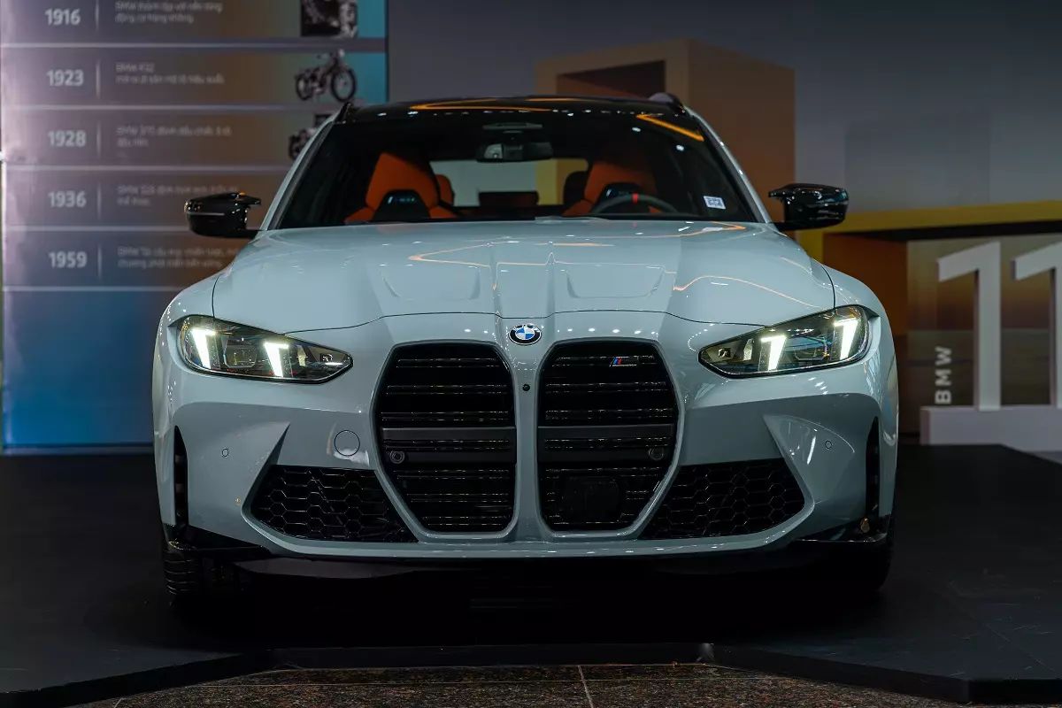 Cận cảnh BMW M3 hơn 5 tỷ đồng - làn gió mới cho giới mê tốc độ - Ảnh 2.