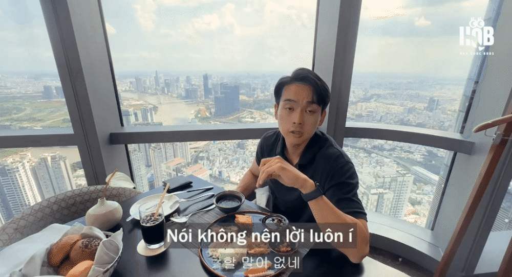 Trai Hàn nói tiếng Việt "như gió" review cơm tấm 500K, phở 1 triệu đồng ở TPHCM- Ảnh 13. Trai Hàn nói tiếng Việt "như gió" review cơm tấm 500K, phở 1 triệu đồng ở TPHCM- Ảnh 13.