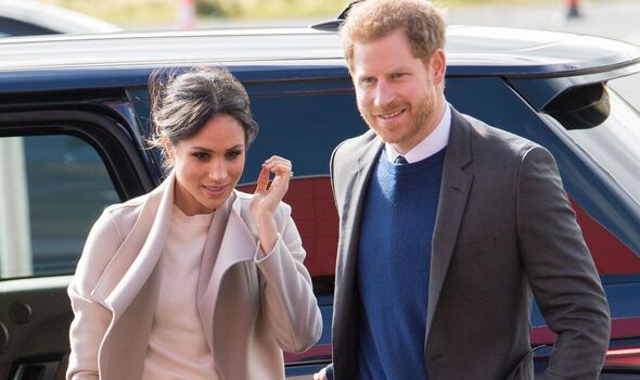 Harry and Meghan and the unexpected turning point that affirmed their connection with the British Royal Family - Photo 1.