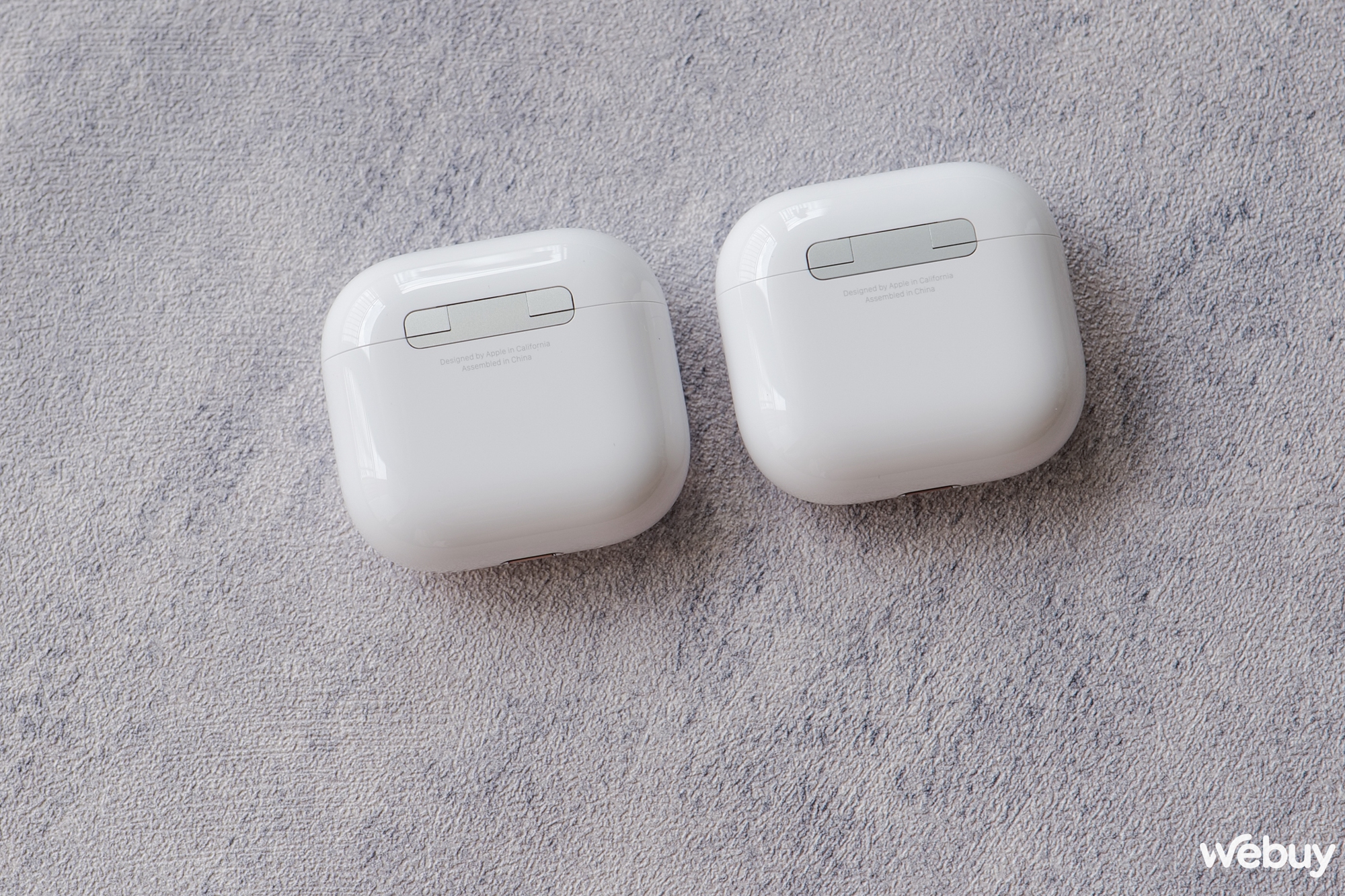 Trên tay AirPods 4 chính hãng: Hai phiên bản, thiết kế gọn nhẹ hơn, chống ồn ổn dù chưa bằng được AirPods Pro, giá từ 3,49 triệu đồng- Ảnh 9.