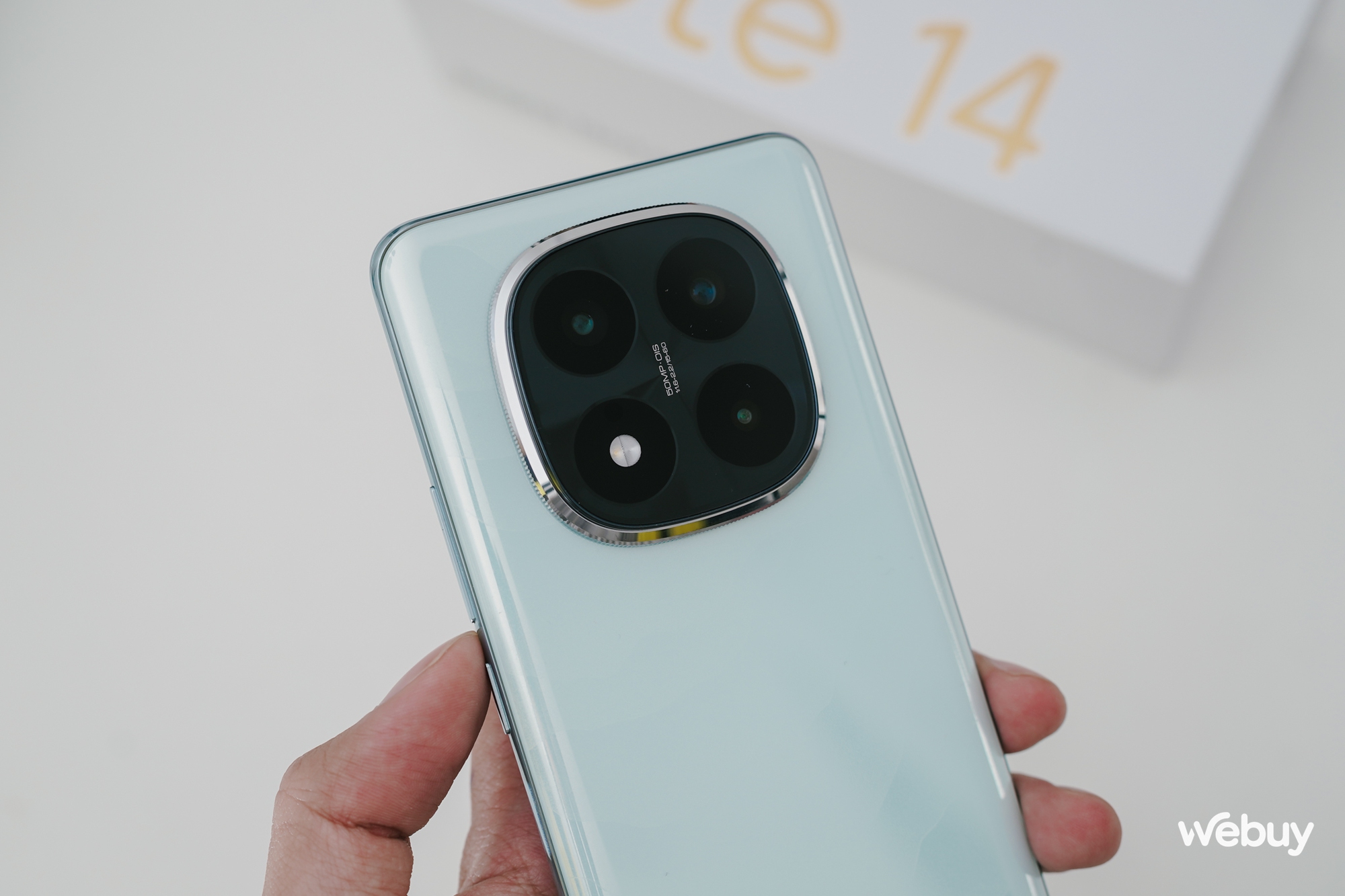 Trên tay Redmi Note 14 Pro+: Điện thoại Xiaomi giá hơn 7 triệu có thiết kế đẹp, camera 50MP, chip Snapdragon 7s Gen 3, pin khủng 6.200mAh- Ảnh 5.