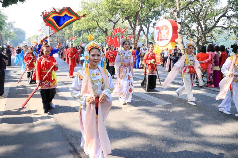 Thủ tướng Phạm Minh Chính dự 'Ngày hội Văn hóa vì hòa bình' của Hà Nội- Ảnh 20.