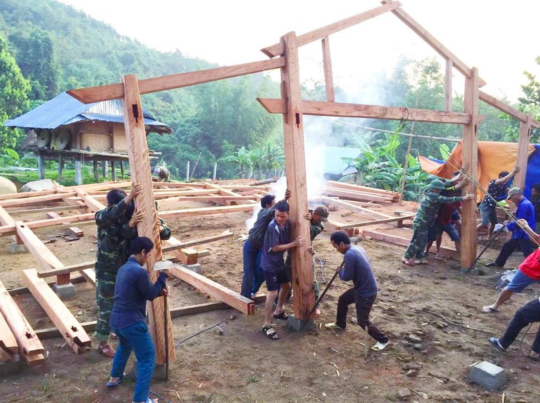 Thủ tướng yêu cầu giải ngân ngay các nguồn lực để xoá nhà tạm, nhà dột nát- Ảnh 1.