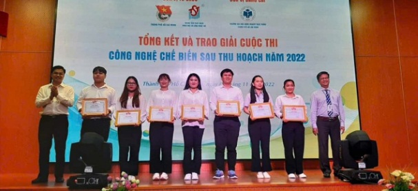 Năm thứ ba liên tiếp sinh viên trường Đại học Sư phạm Kỹ thuật Tp. Hồ Chí Minh đạt giải nhất và nhì cuộc thí "Công nghệ chế biến sau thu hoạch"- Ảnh 3.