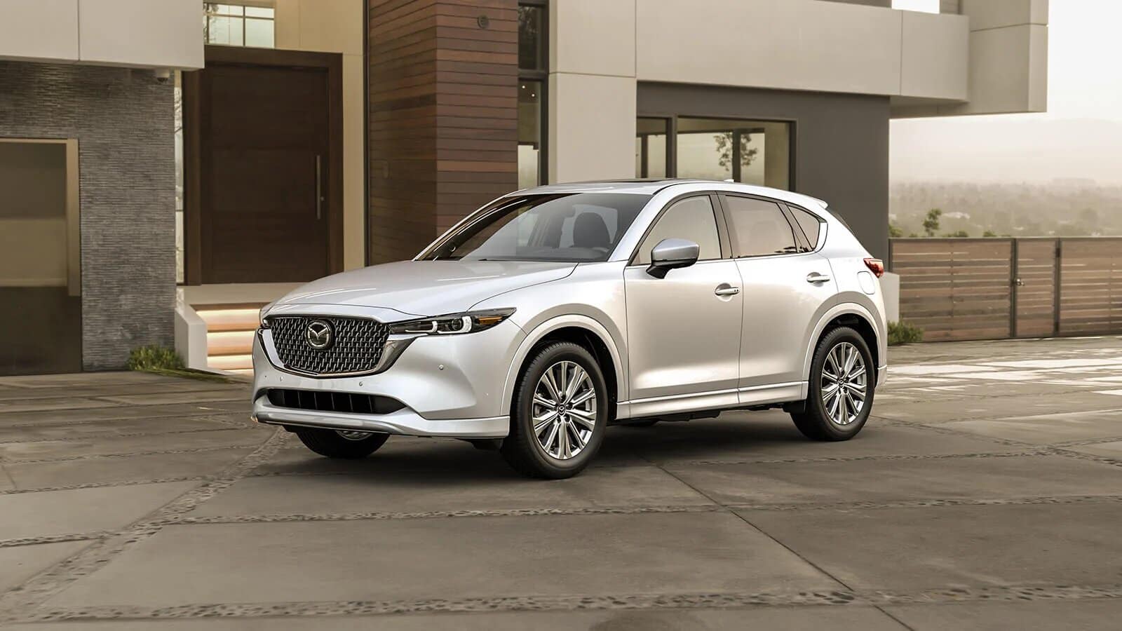 'Gà đẻ trứng vàng' của Mazda đánh mất ngôi vương, đâu mới là mẫu SUV tốt nhất hiện nay?- Ảnh 2.