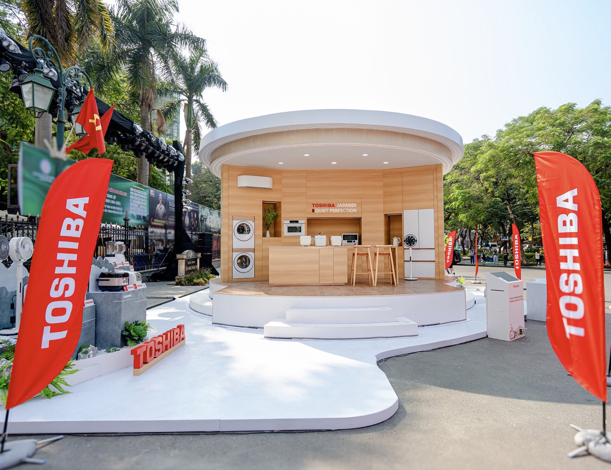 Toshiba mang không gian JAPANDi House đến Hà Nội, người dùng hào hứng trải nghiệm nấu cơm, gấp giấy- Ảnh 1. Toshiba mang không gian JAPANDi House đến Hà Nội, người dùng hào hứng trải nghiệm nấu cơm, gấp giấy- Ảnh 1.