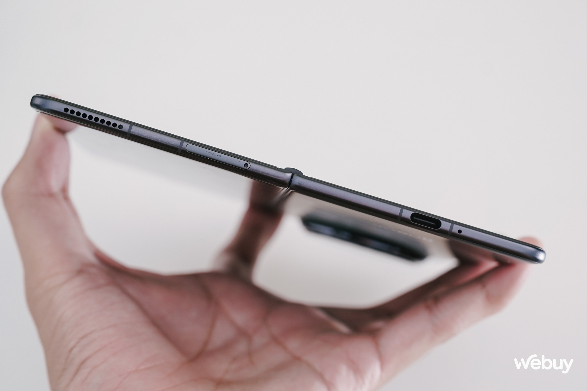 Chính thức mở bán smartphone gập mỏng nhẹ nhất thế giới: Honor Magic V3 và tham vọng cạnh tranh cùng các hãng di động khác - Ảnh 2. Chính thức mở bán smartphone gập mỏng nhẹ nhất thế giới: Honor Magic V3 và tham vọng cạnh tranh cùng các hãng di động khác - Ảnh 2.