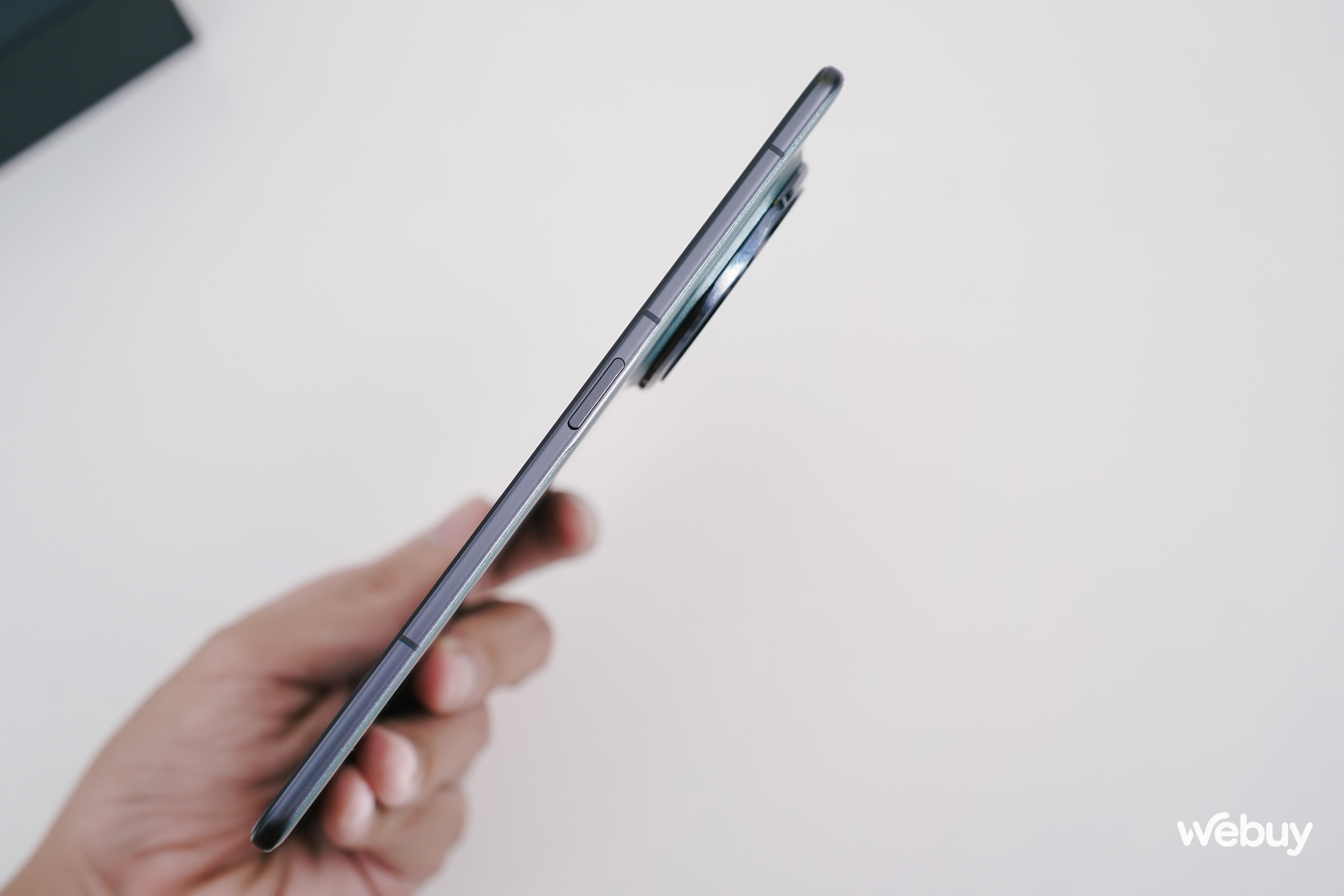 Chính thức mở bán smartphone gập mỏng nhẹ nhất thế giới: Honor Magic V3 và tham vọng cạnh tranh cùng các hãng di động khác - Ảnh 3. Chính thức mở bán smartphone gập mỏng nhẹ nhất thế giới: Honor Magic V3 và tham vọng cạnh tranh cùng các hãng di động khác - Ảnh 3.