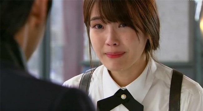 Anh trai cho em họ 500 triệu chữa bệnh, tôi liền xin ít tiền sửa lại ngôi nhà, câu đáp trả của anh làm tôi sụp đổ- Ảnh 1.