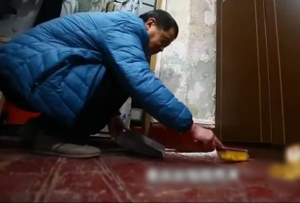 Được gọi l&agrave; &ldquo;tiểu thư&rdquo; v&igrave; c&oacute; hộ khẩu ở th&agrave;nh phố đắt đỏ bậc nhấc, c&ocirc; g&aacute;i 25 tuổi bật kh&oacute;c n&oacute;i ra l&yacute; do kh&ocirc;ng d&aacute;m dẫn bạn về nh&agrave;- Ảnh 7.