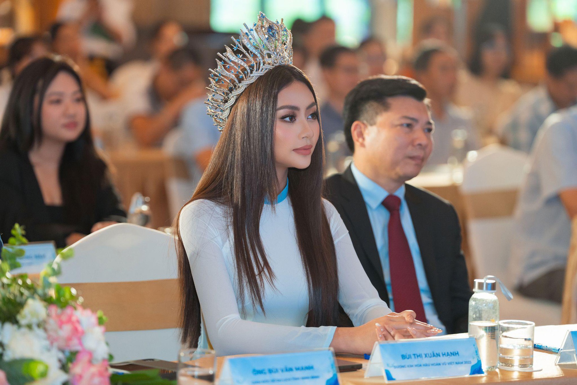  Miss Cosmo công bố chuỗi hoạt động quảng bá, Xuân Hạnh trở thành đại diện hình ảnh văn hóa du lịch tỉnh Ninh Bình- Ảnh 1.