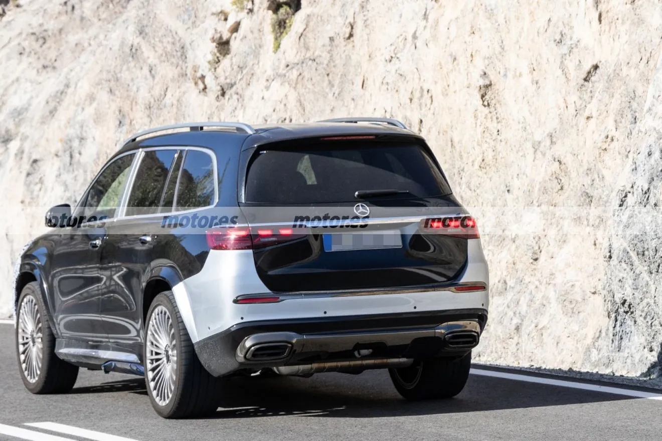 Mercedes-Maybach GLS 2026 bị bắt gặp chạy thử: Lộ gần hết chi tiết, thay đổi bên ngoài không đáng kể, dự kiến thêm màn hình cho ghế phụ- Ảnh 11.