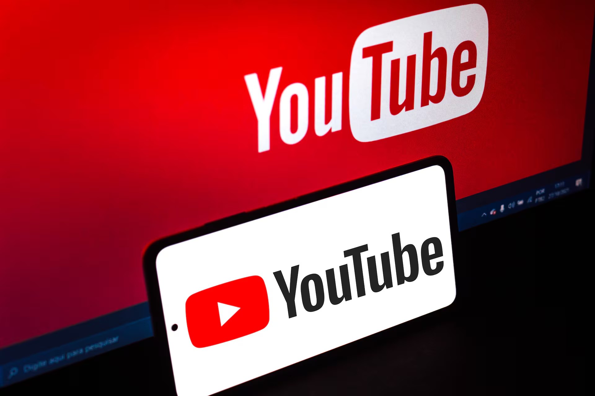 Sáng mở mắt đã thấy điện thoại tắt nguồn vì xem YouTube rồi ngủ quên, đừng lo đã có tính năng mới này!- Ảnh 1.