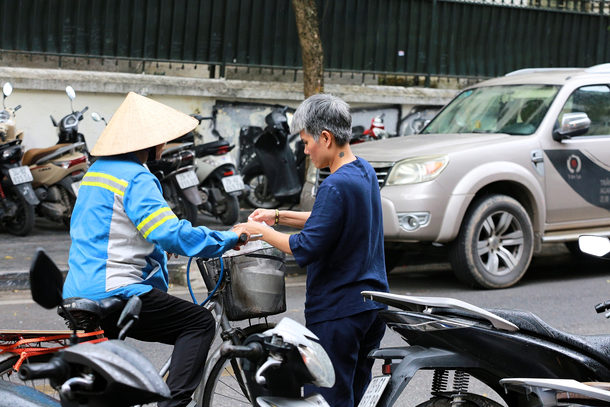 Ấm lòng những bát phở 