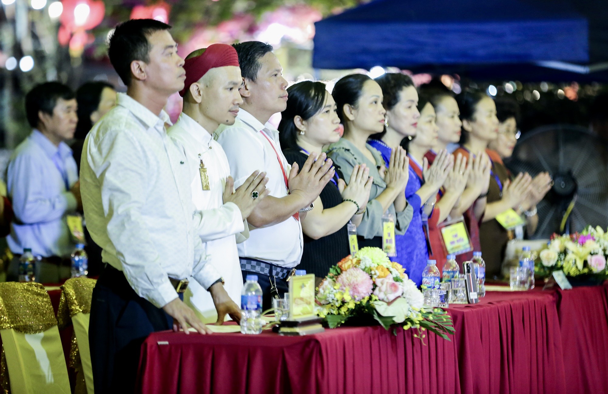 Những giọt nước mắt lễ Vu Lan: “Bố mẹ mất, muốn báo hiếu, muốn trả ơn như thế nào đây?”- Ảnh 3.