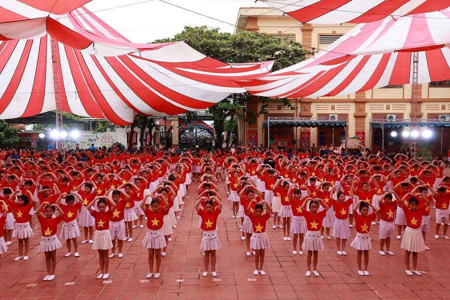 1.200 em thiếu nhi tham dự Ngày hội “Thiếu nhi Việt Nam - Học tập tốt, rèn luyện chăm” tại Hải Dương- Ảnh 4.