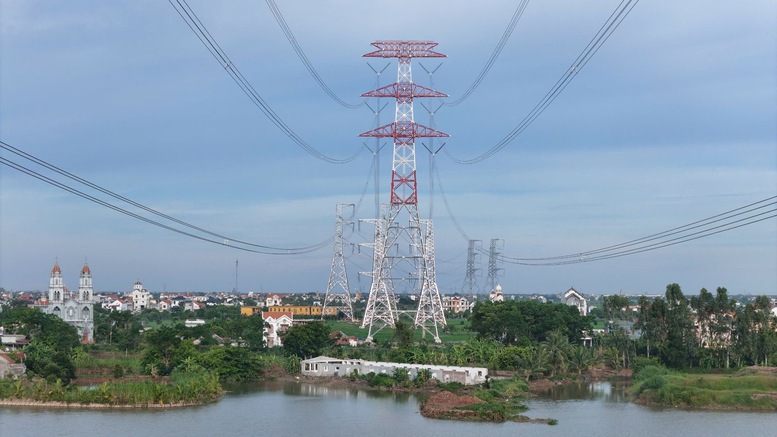 Công trình 500 kV mạch 3 có ý nghĩa đặc biệt quan trọng, tạo động lực, truyền cảm hứng cho người dân, doanh nghiệp và cả hệ thống chính trị- Ảnh 3.