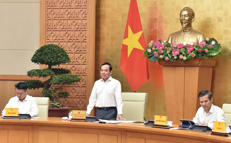 Đẩy mạnh ứng dụng công nghệ trong đấu tranh chống buôn lậu, hàng giả- Ảnh 1. Đẩy mạnh ứng dụng công nghệ trong đấu tranh chống buôn lậu, hàng giả- Ảnh 1.