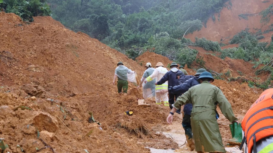 Yên Bái: 44 người tử vong và mất tích, 111 ngôi nhà bị sập đổ hoàn toàn do mưa lũ sau bão, ước thiệt hại trên 600 tỷ đồng- Ảnh 4.