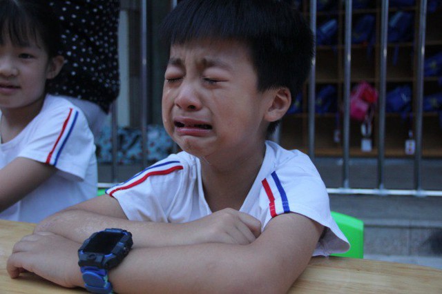 bong da ket qua truc tiep làm phép tính ‘1 + 5 + 5 = 11’ bị cô giáo gạch đỏ, bố tưởng cô chấm nhầm, gọi điện hỏi và cái kết ‘bức xúc’- Ảnh 2.
