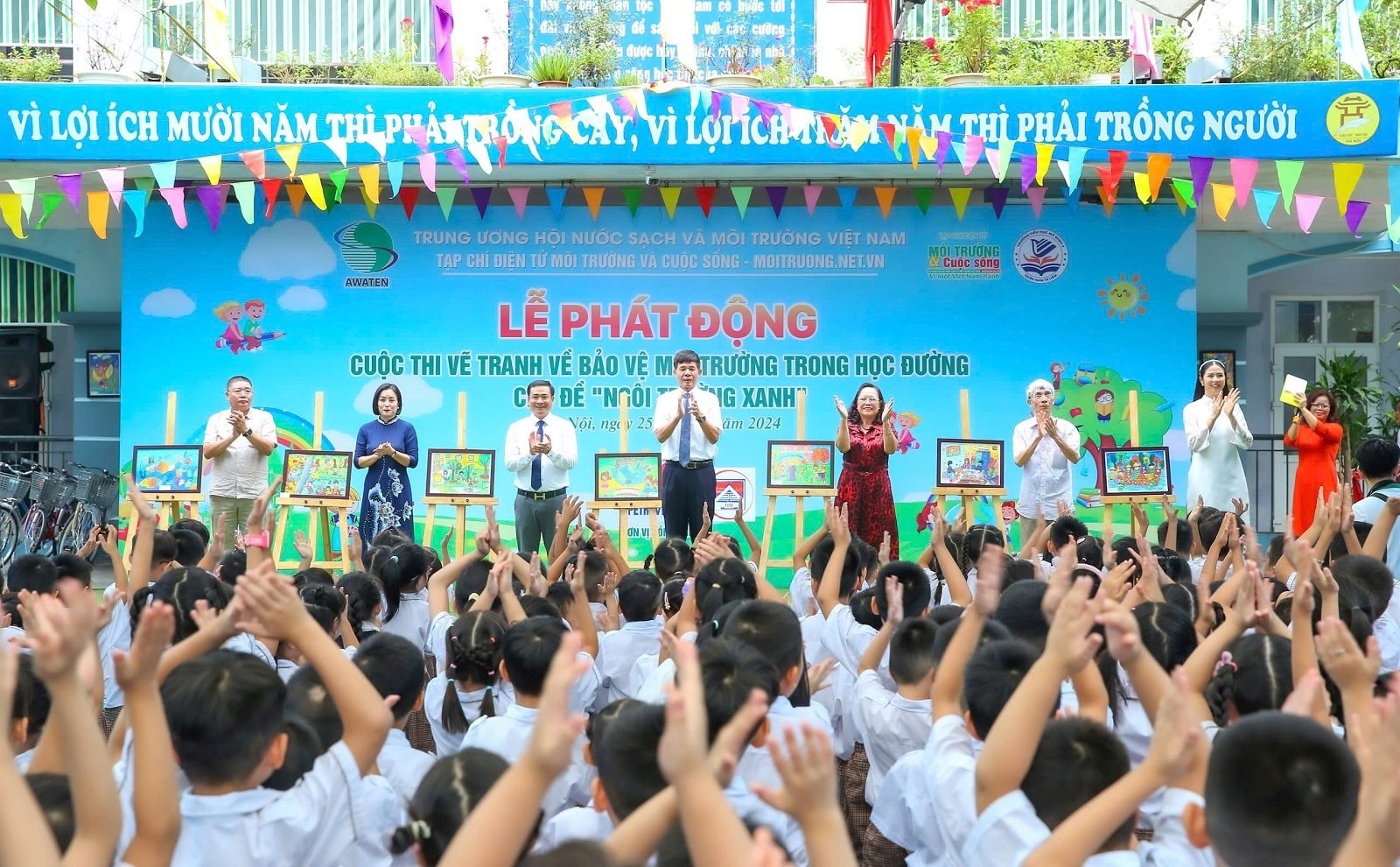 Phát động Cuộc thi vẽ tranh về Bảo vệ môi trường trong học đường – chủ đề “Ngôi trường xanh"
- Ảnh 7.