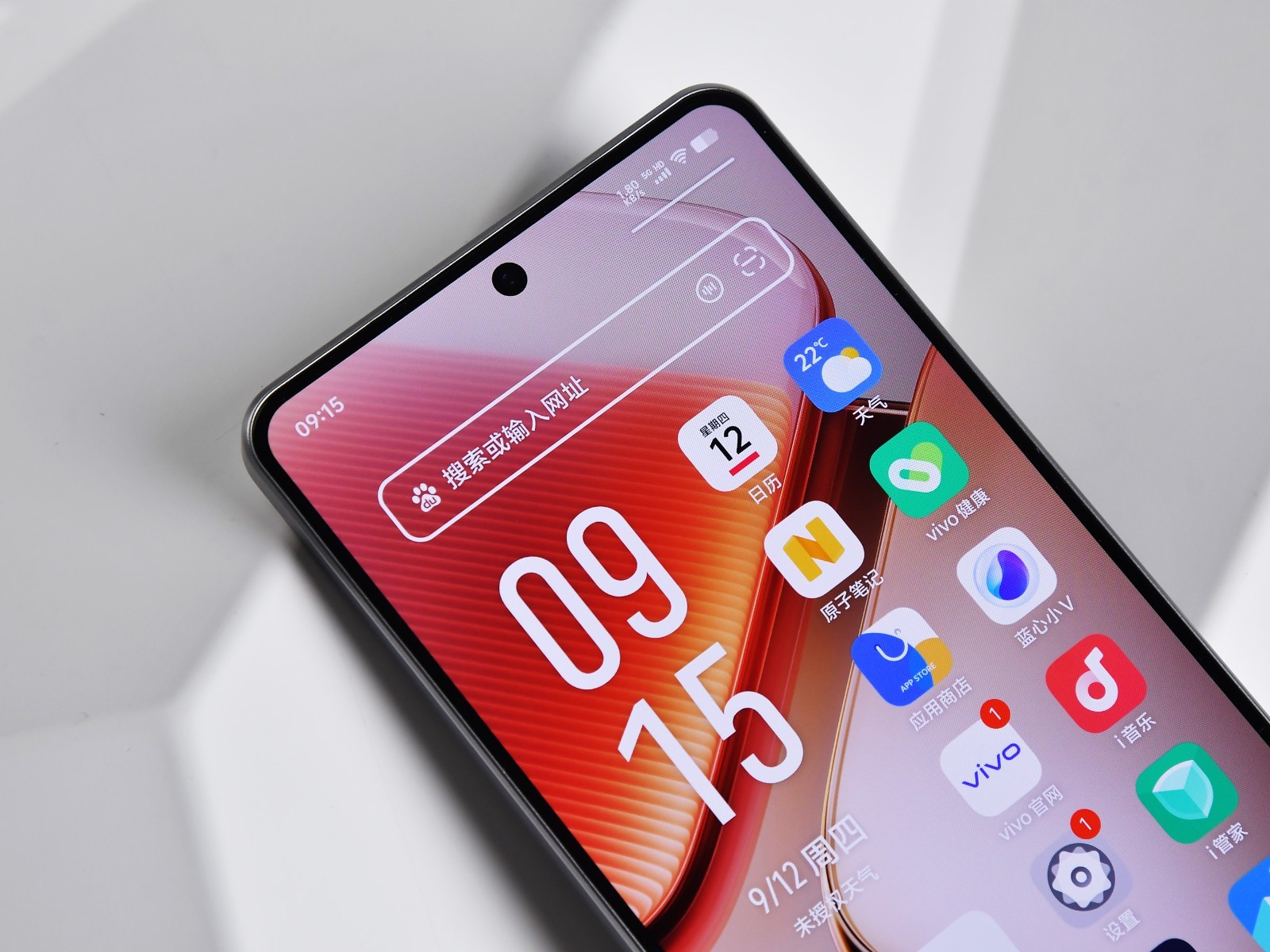 Cận cảnh điện thoại giá chỉ 7,7 triệu đồng nhưng hiệu năng mạnh ngang máy 30 triệu, có cả pin 6.400mAh cực khủng- Ảnh 10. Cận cảnh điện thoại giá chỉ 7,7 triệu đồng nhưng hiệu năng mạnh ngang máy 30 triệu, có cả pin 6.400mAh cực khủng- Ảnh 10.
