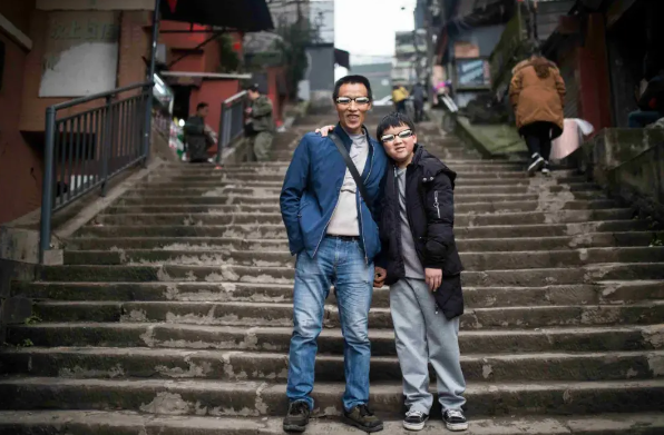 Nữ sinh Đại học bỗng hot rần rần nhờ bức hình chụp trộm, nhiều công ty liên lạc ký hợp đồng nhưng bị cô từ chối – Nghe lý do ai cũng khen 'nhìn xa trông rộng'!- Ảnh 3.