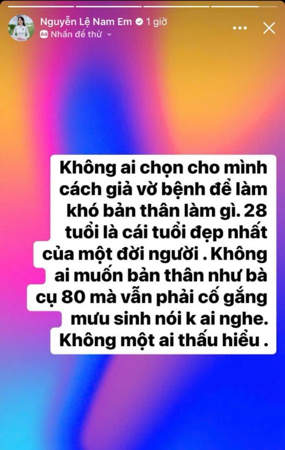 Cuộc sống đầy bất ổn của Hoa khôi Đồng bằng sông Cửu Long, phải kêu: "Xin vũ trụ hãy giúp con"- Ảnh 1. Cuộc sống đầy bất ổn của Hoa khôi Đồng bằng sông Cửu Long, phải kêu: "Xin vũ trụ hãy giúp con"- Ảnh 1.