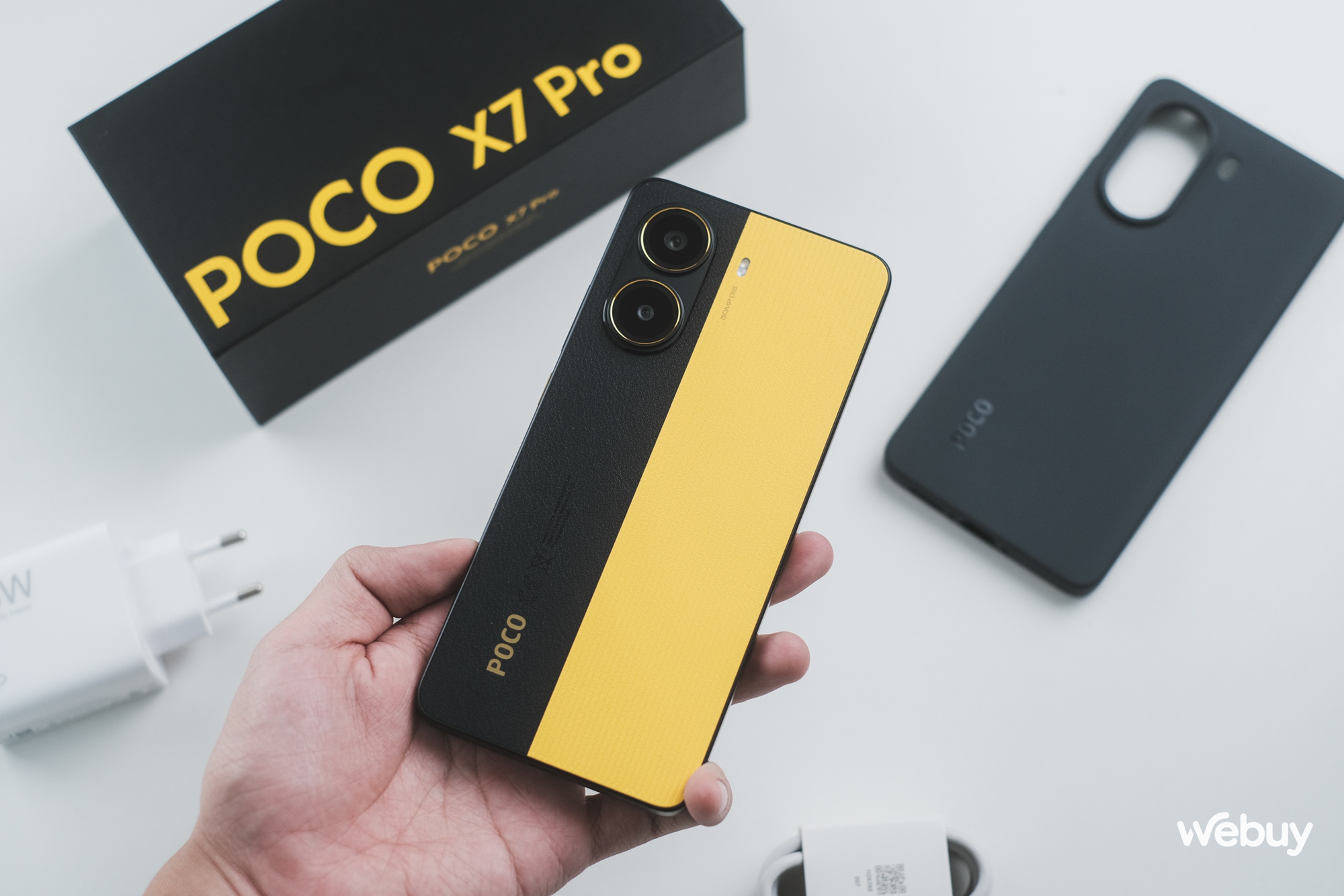 Đây là Xiaomi POCO X7 Pro: Thiết kế cao cấp, chip Dimensity 8400-Ultra cực mạnh, pin 6.000mAh, giá chính hãng quá "hời" chỉ hơn 6 triệu đồng- Ảnh 3.